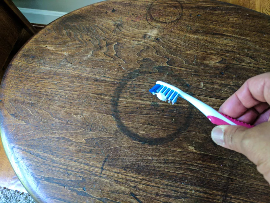 Remove Dark Water Stains With A Toothpaste