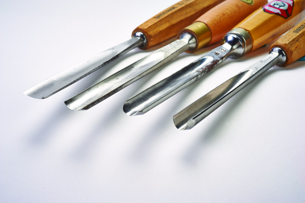 Types Of Wood Carving Tools Available -  Carving Gouge