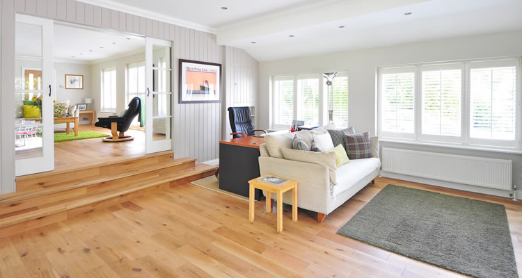 Why Should You Lay Wood Flooring?