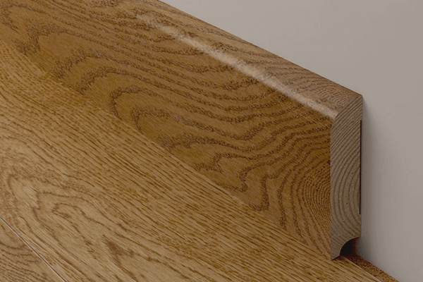 Should Hardwood Floors Match with Baseboard Color